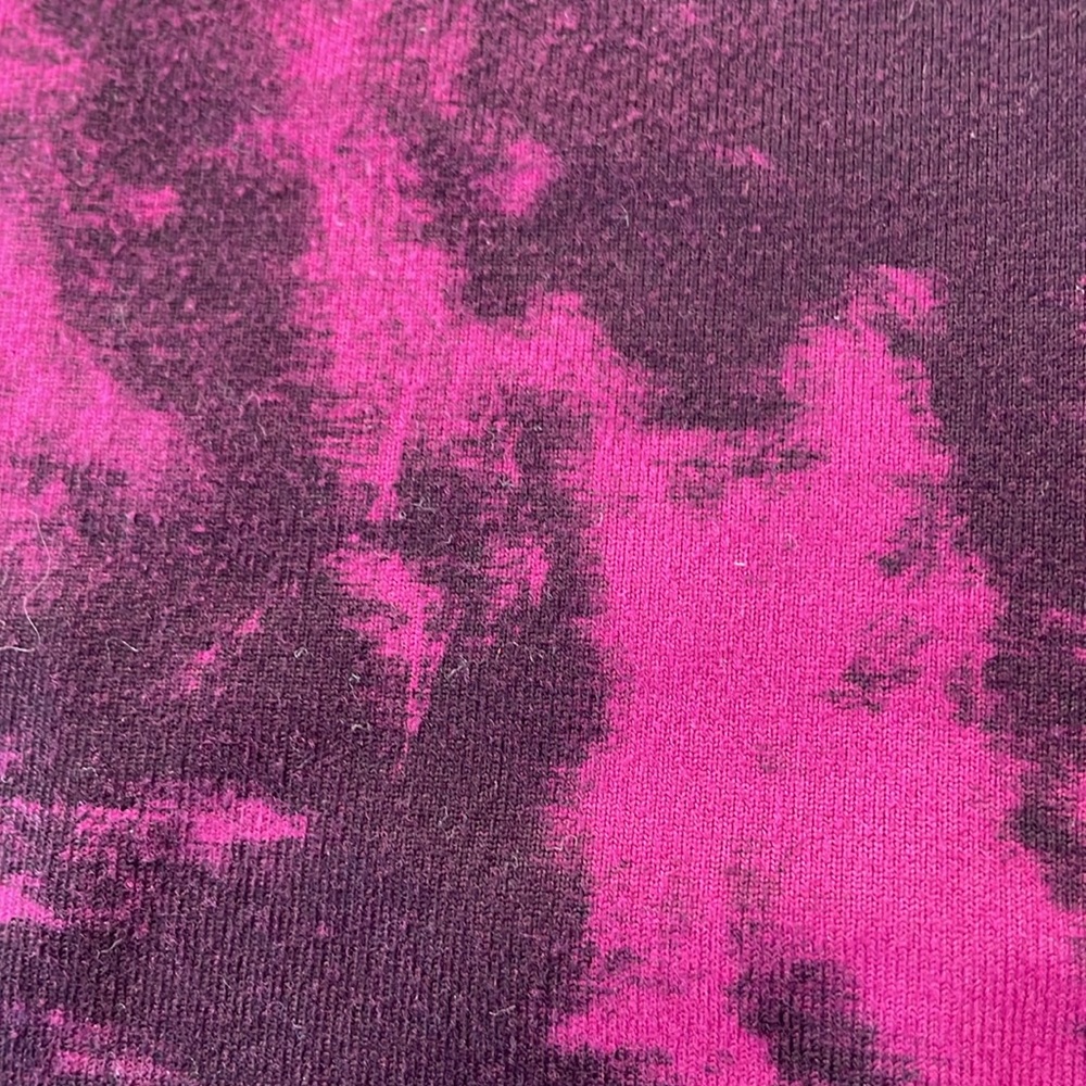 Lululemon Crop black and purple crop leggings size 4 - Picture 2 of 6